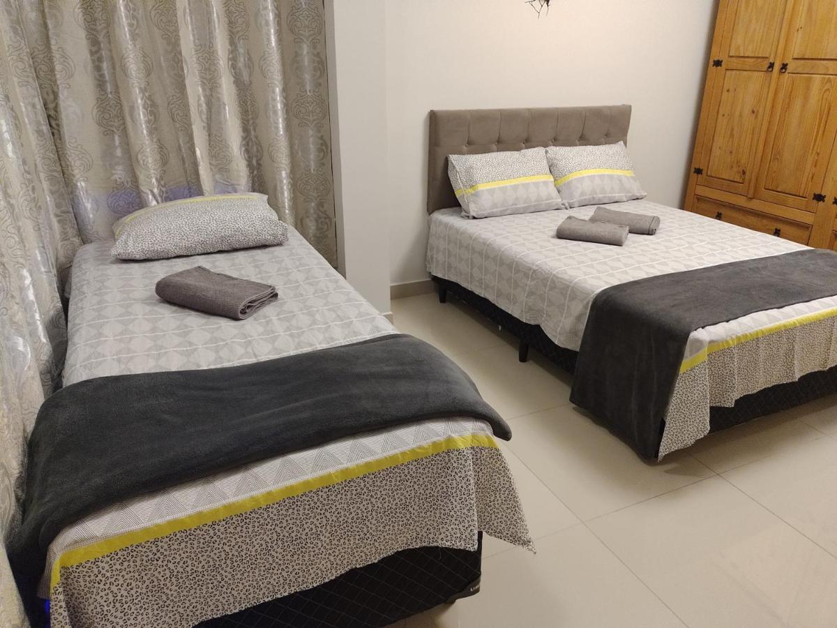 Apartamento Avenida Da Praia Centro Caraguatatuba Appartement Buitenkant foto